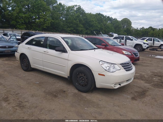 Salvage Chrysler Sebring Image