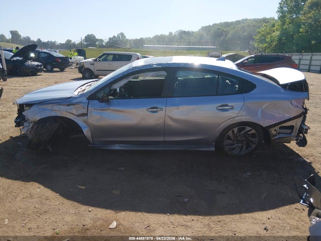 Subaru Legacy Touring Xt