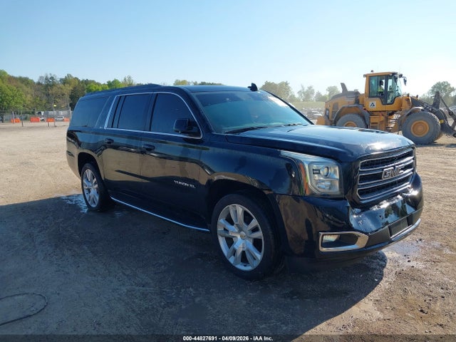 Salvage GMC Yukon Image