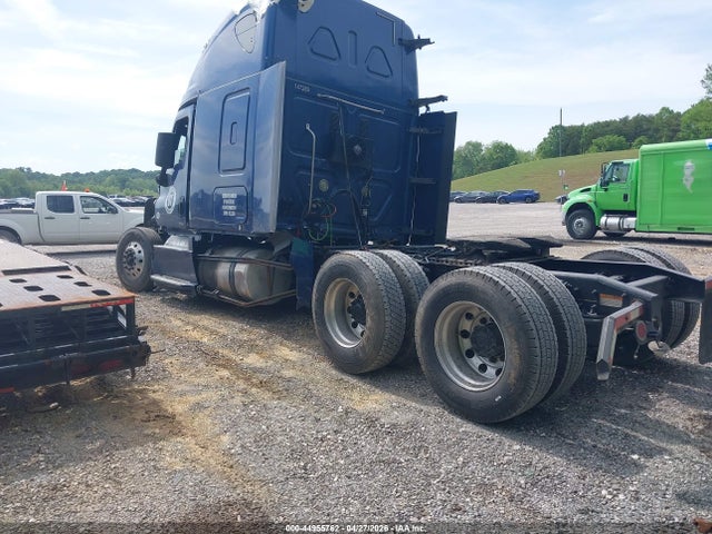 Freightliner Cascadia 125
