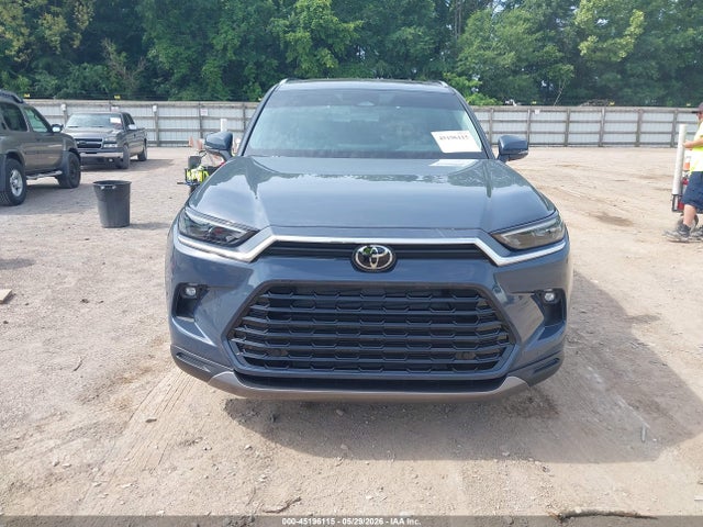 Toyota Grand Highlander Limited