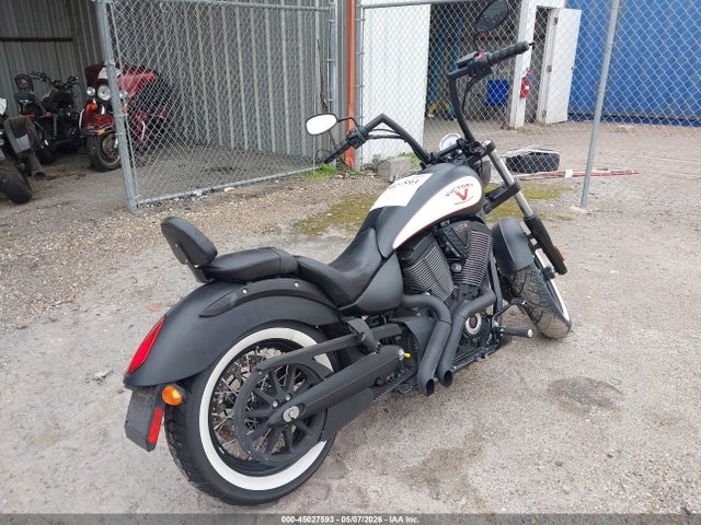 Victory Motorcycles High-ball