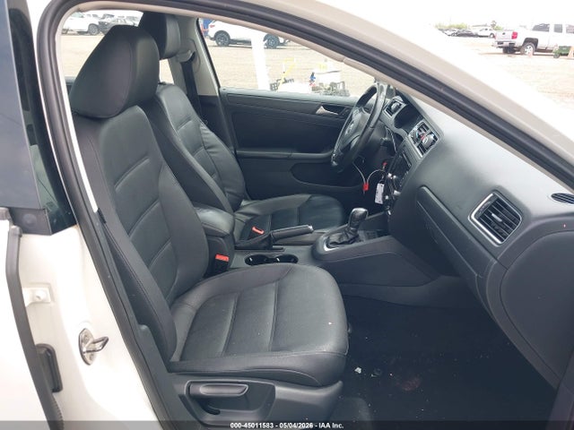 Volkswagen Jetta 2.5l Se