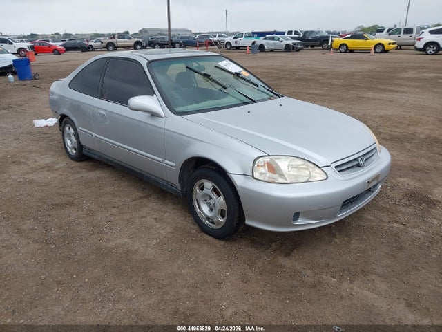 Salvage Honda Civic Image