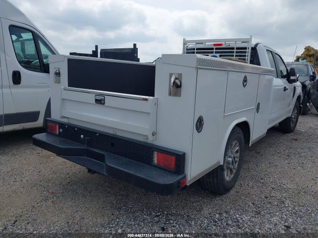 Ford F-250 Xl