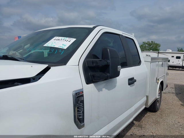 Ford F-250 Xl