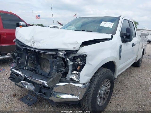 Ford F-250 Xl