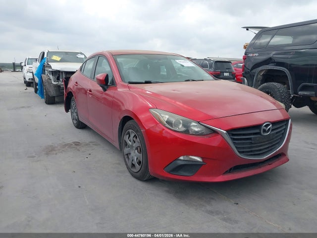 Salvage Mazda Mazda3 Image