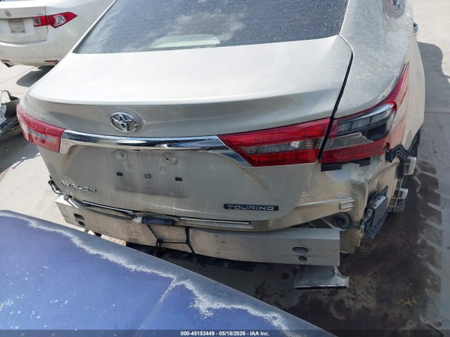 Toyota Avalon Touring