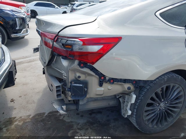 Toyota Avalon Touring