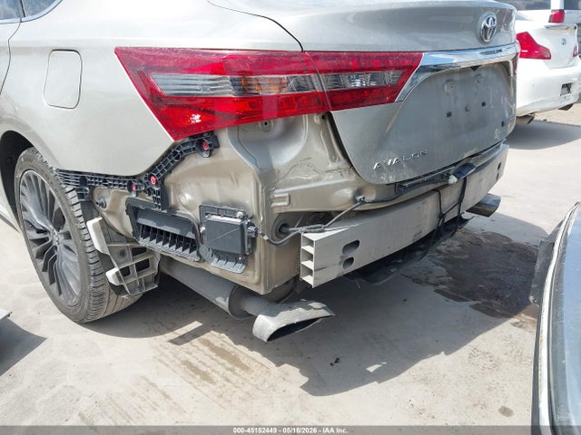 Toyota Avalon Touring