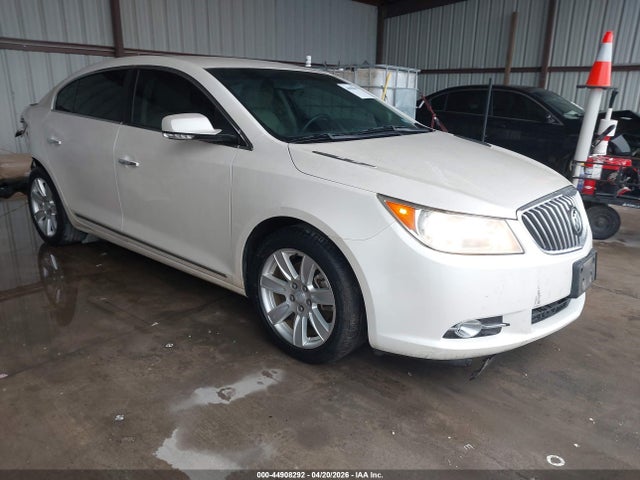 Salvage Buick LaCrosse Image