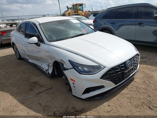 Salvage Hyundai SONATA Image
