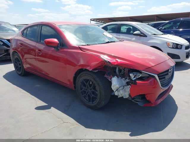Salvage Mazda Mazda3 Image