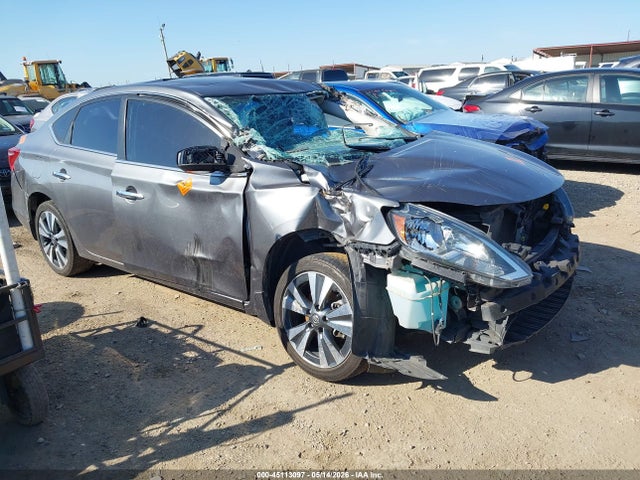 Salvage Nissan Sentra Image