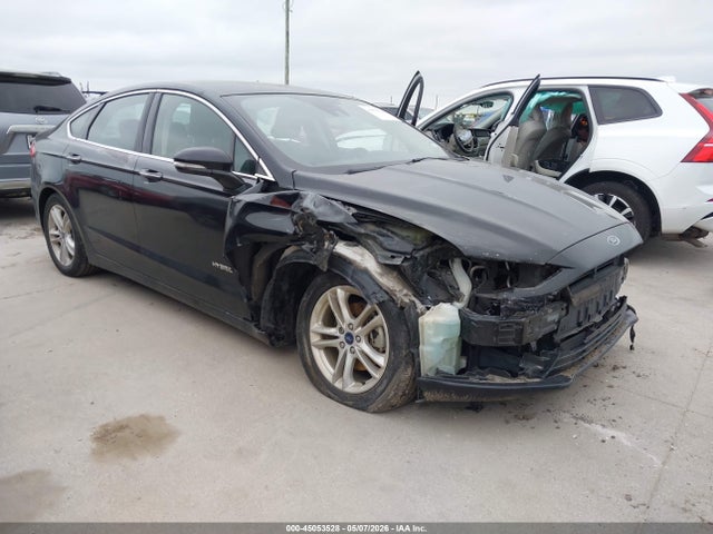 Salvage Ford Fusion Image