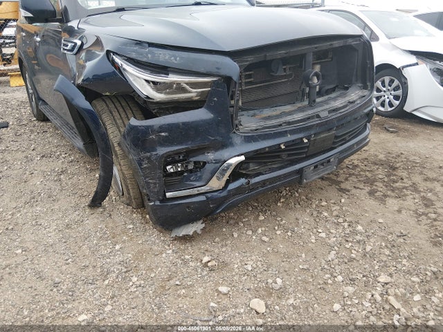 INFINITI Qx Luxe
