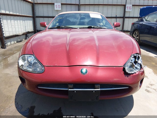 Jaguar Xk8