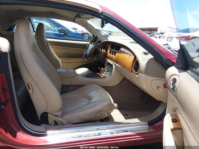 Jaguar Xk8