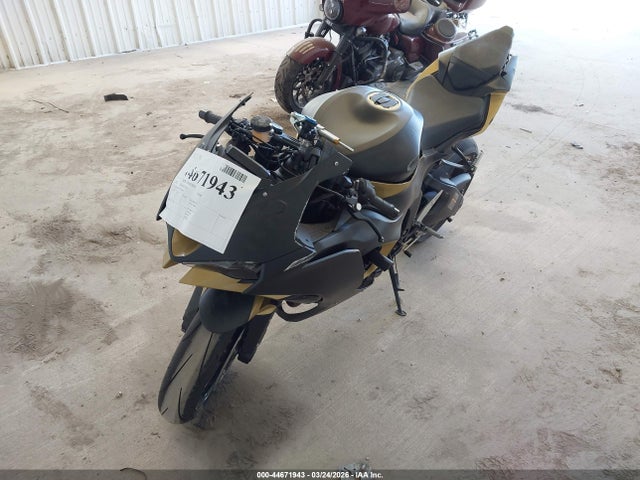 Kawasaki Zx636 K