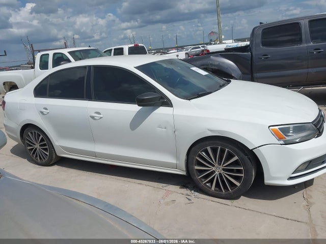 Volkswagen Jetta 1.8t Sport