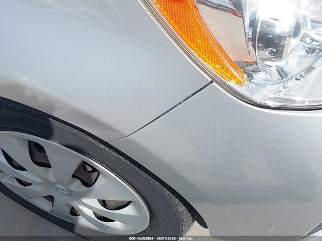 Toyota Prius c Two