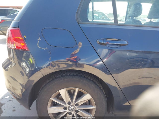 Volkswagen Golf Tsi S 4-door