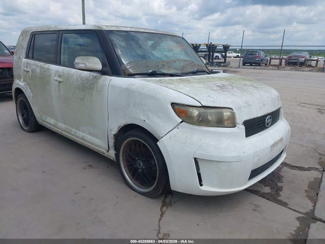 Salvage Scion xB Image