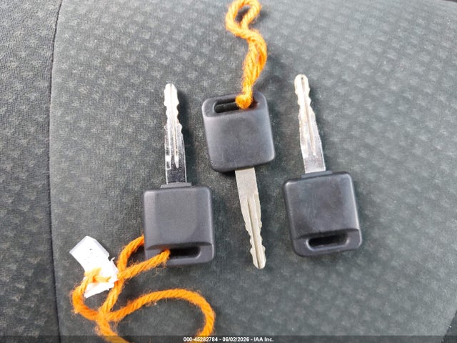 Nissan Versa 1.8 S