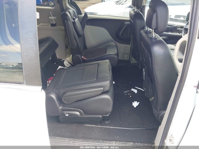 Dodge Grand Caravan Sxt