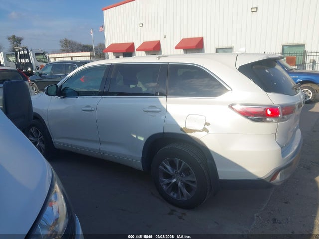 Toyota Highlander Le Plus V6