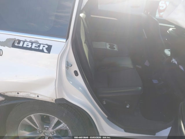 Toyota Highlander Le Plus V6