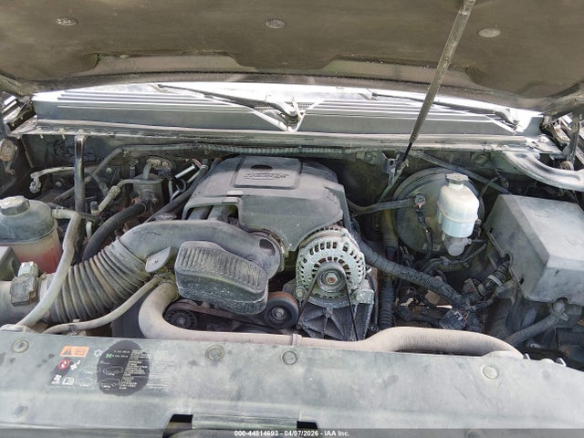 Chevrolet Suburban 1500 Lt
