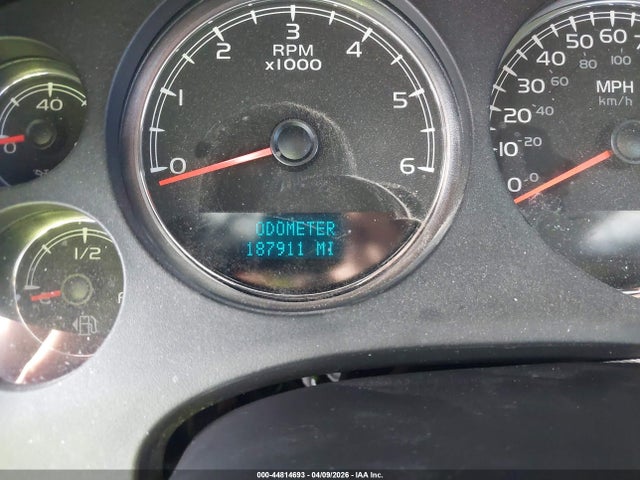 Chevrolet Suburban 1500 Lt