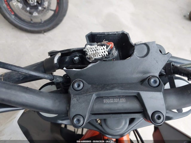 KTM 390 Duke
