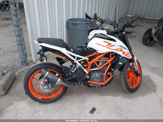 KTM 390 Duke
