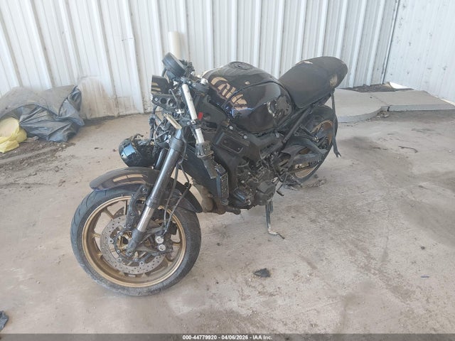 Salvage Yamaha Xsr900 Image