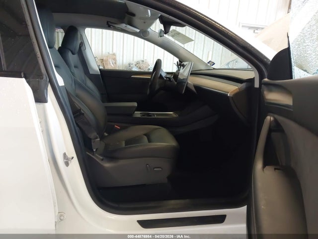 Tesla Model Y Long Range Dual Motor All-wheel Drive