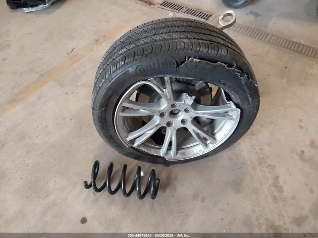 Tesla Model Y Long Range Dual Motor All-wheel Drive