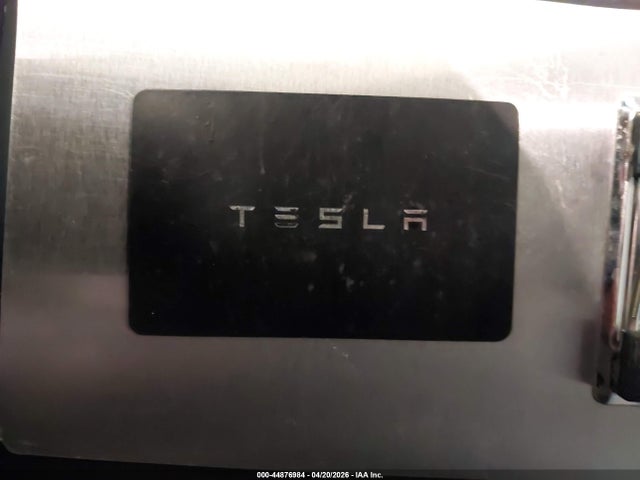 Tesla Model Y Long Range Dual Motor All-wheel Drive
