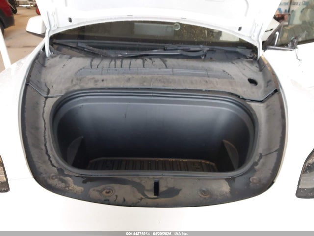 Tesla Model Y Long Range Dual Motor All-wheel Drive