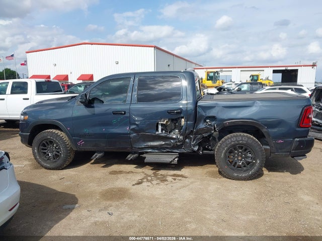 Ram 1500 Rebel  4x4 5'7 Box