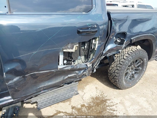 Ram 1500 Rebel  4x4 5'7 Box