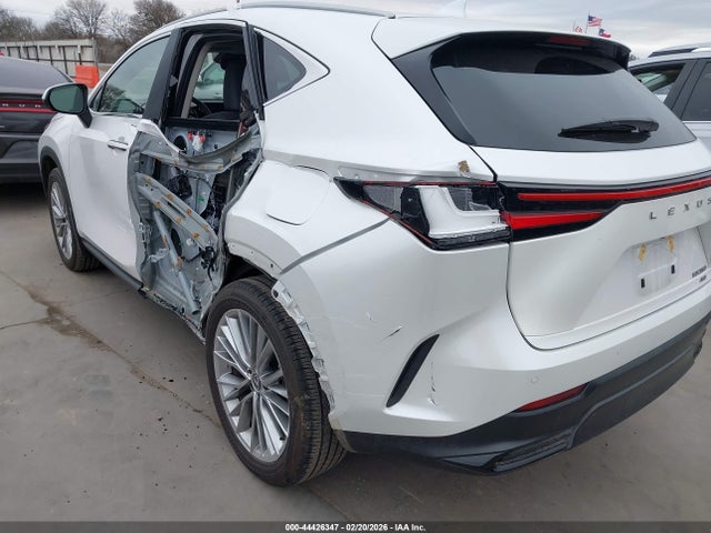 Lexus NX Premium