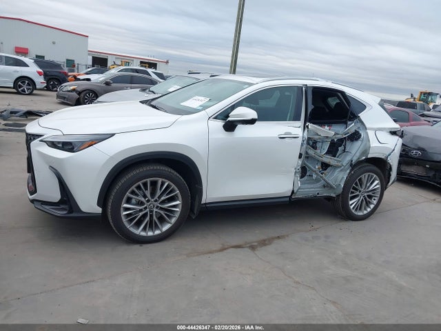 Lexus NX Premium