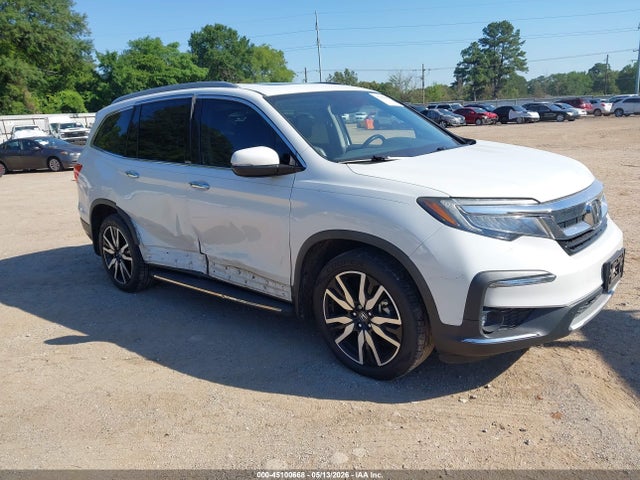 Salvage Honda Pilot Image