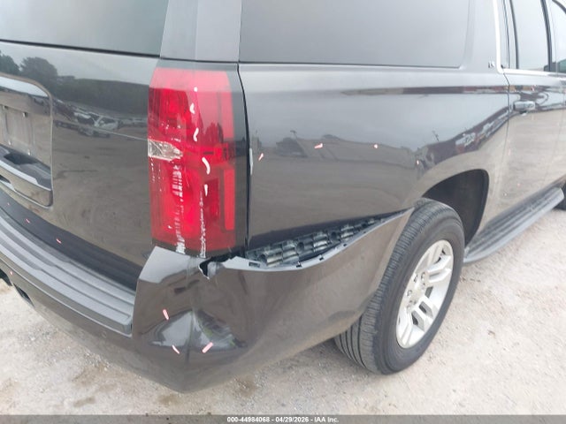 Chevrolet Suburban Ls