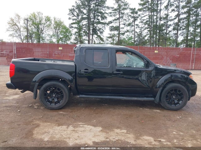 Nissan Frontier Sv