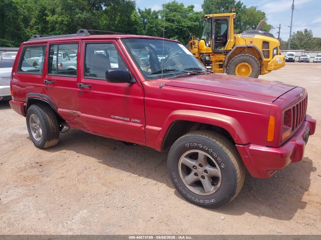 Salvage Jeep Cherokee Image