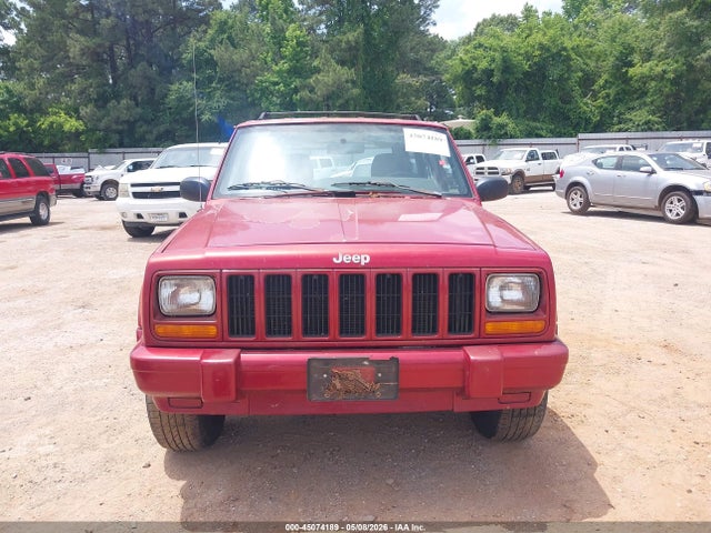 Jeep Cherokee